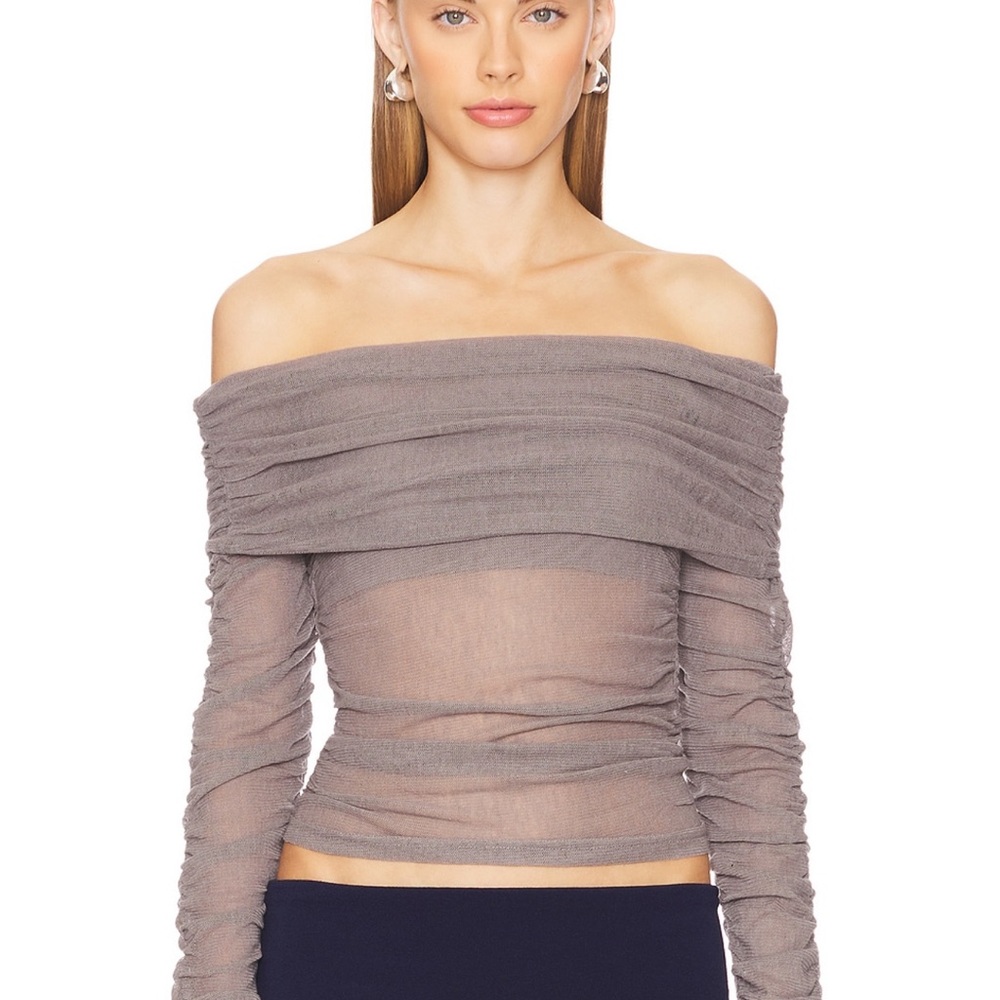 Sovere Rise Mesh Gray Top